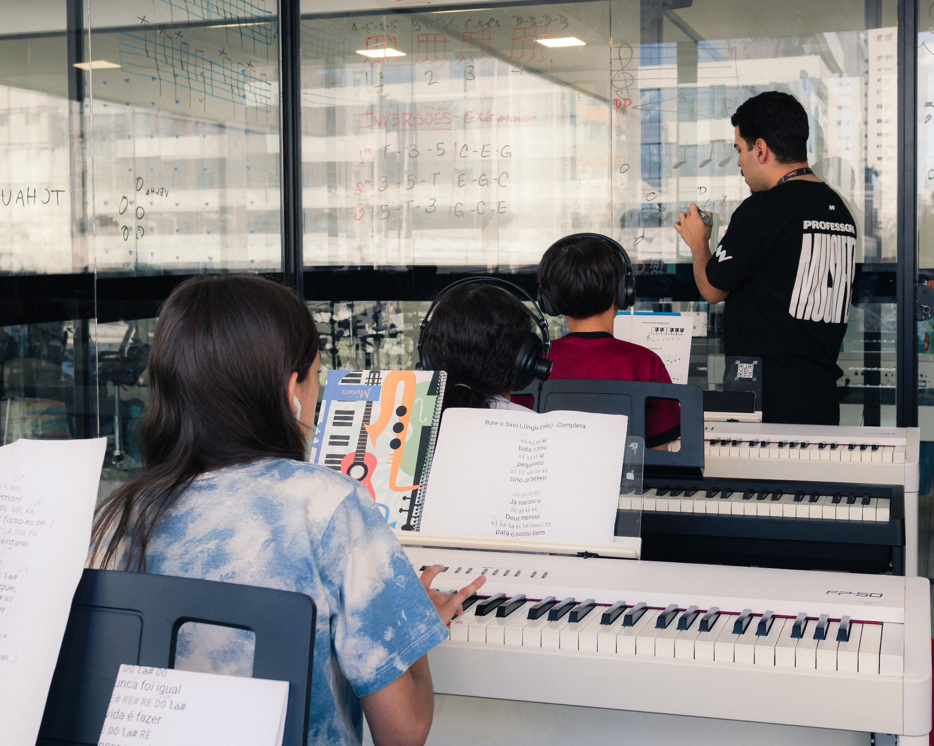 Como Montar uma Escola de Música: Guia Completo para Começar do Zero